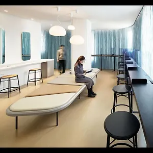 Hotel cápsula 9h Nine Ningyocho, Tokio